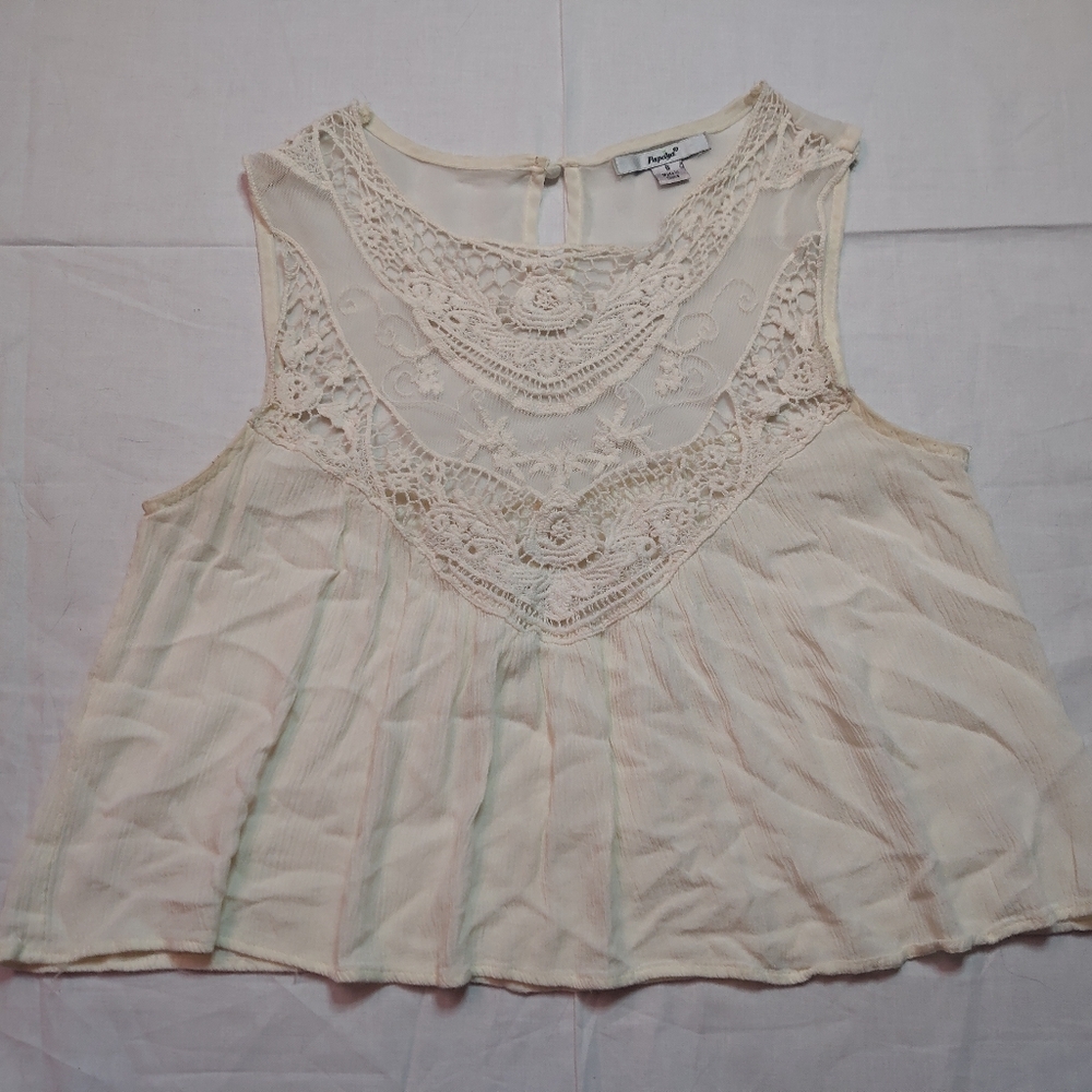 Papaya Tank Top Women's Small Beige See Through Lace Sleeveless Round Neck Shirt